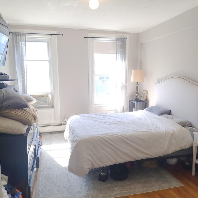Photo - 521 Madison St Unit 6