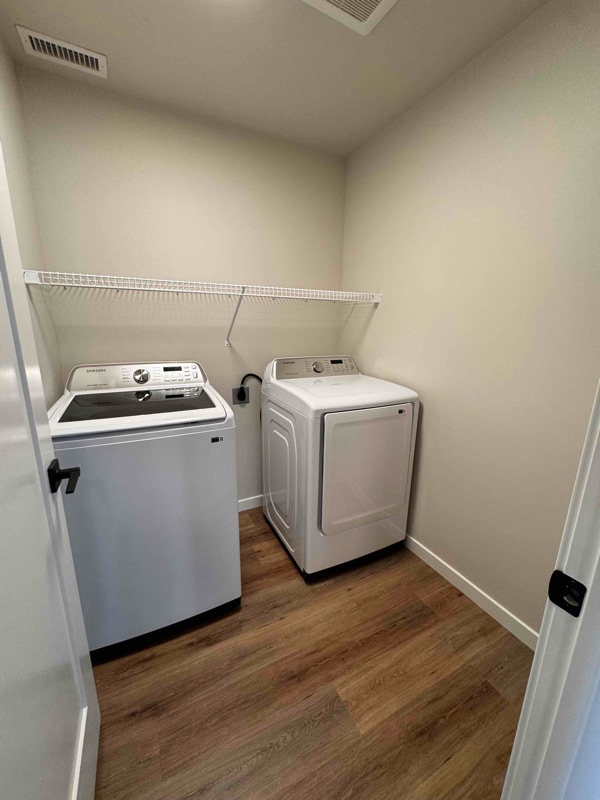 Photo - 966 E RR Ave