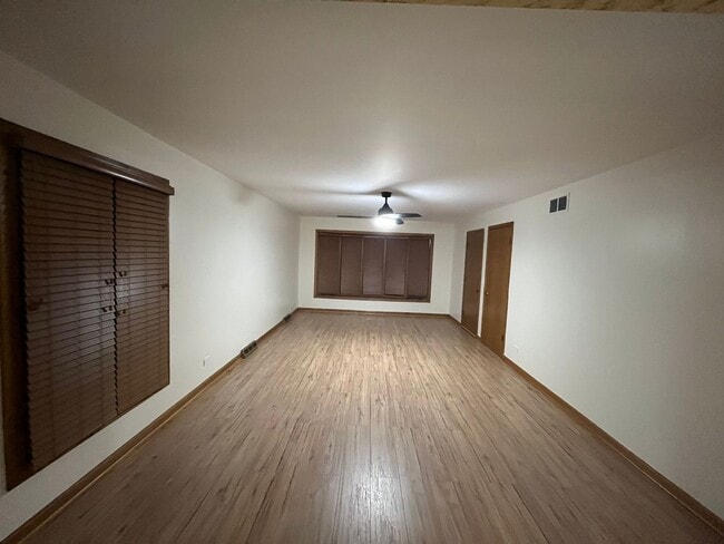 Photo - 711 N Northwest Hwy Unit 2