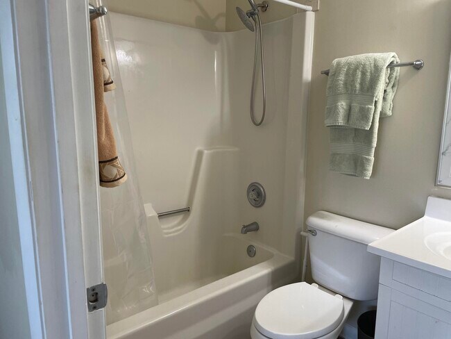Photo - 88 Crooked Tree Ln Unit 105