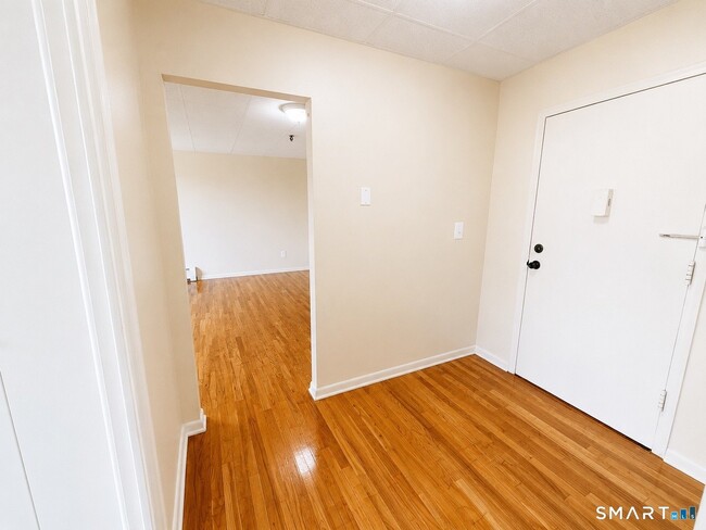 Photo - 71 Catlin St Unit 36