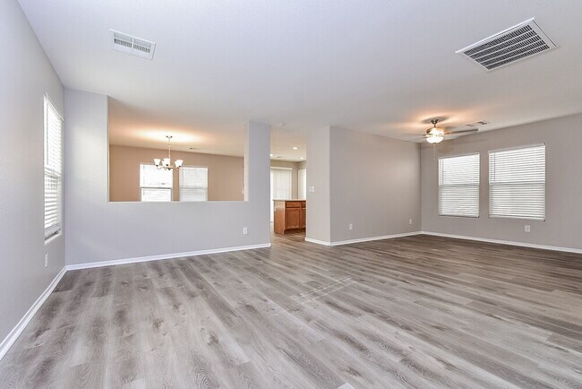 Photo - 7620 Emerald Ridge Ct