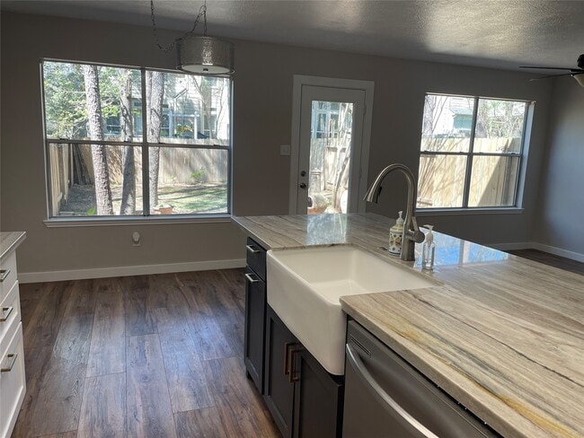 Photo - 15 Wineberry Pl