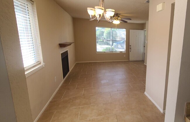 Photo - 2421 Lido Ln