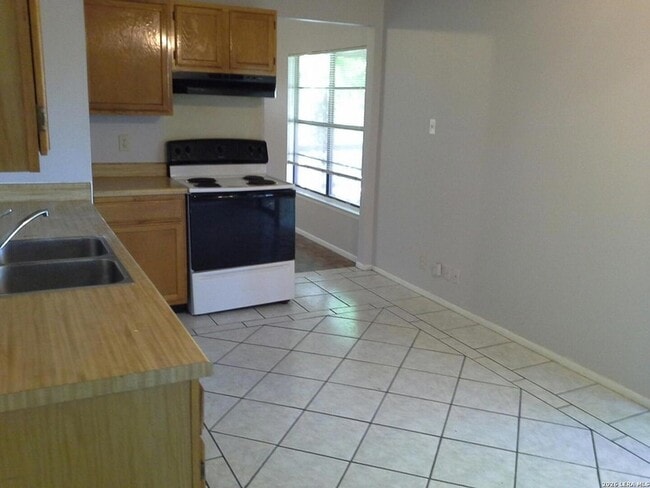 Photo - 8448 Dixon Ridge Dr
