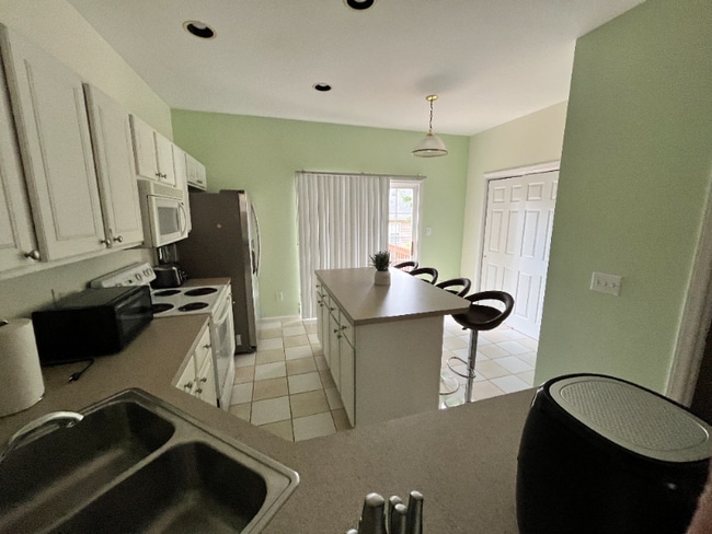 Photo - 5539 Crabtree Park Ct