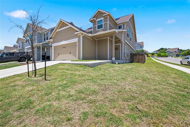 Photo - 100 Wind Flower Ln
