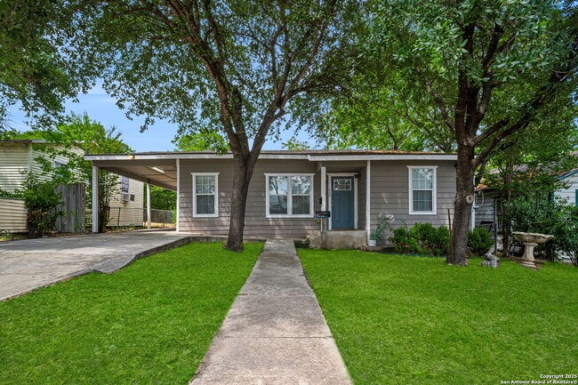 Building Photo - 1023 Gulf Rental