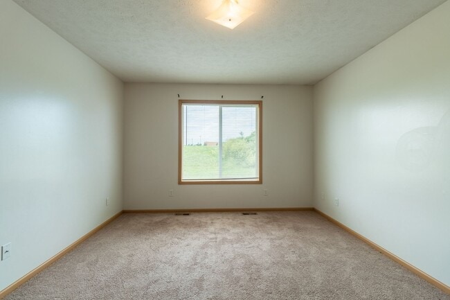 Photo - Great Home Close to New Schools and the Fallbrook YMCA