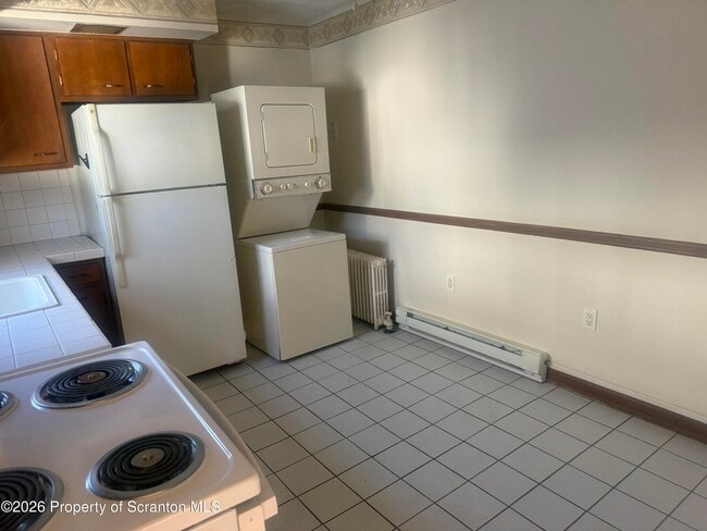 Photo - 247 Belmont St