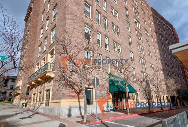 Building Photo - 29 S State St Unit Apt #313
