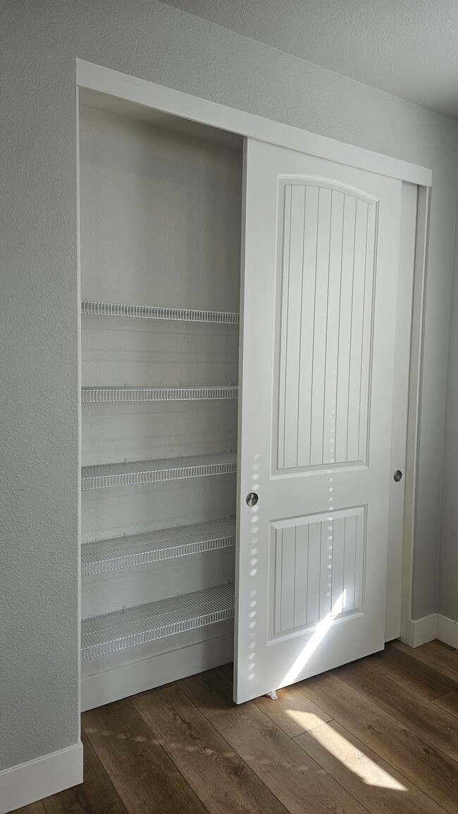 Photo - 3157 Rogue River Dr