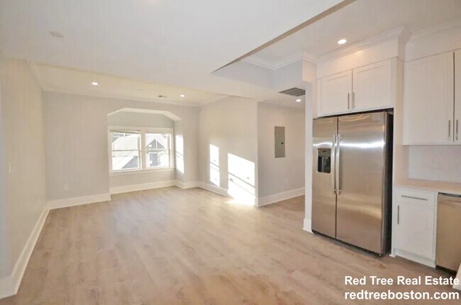 124 Kenrick St Unidad 5