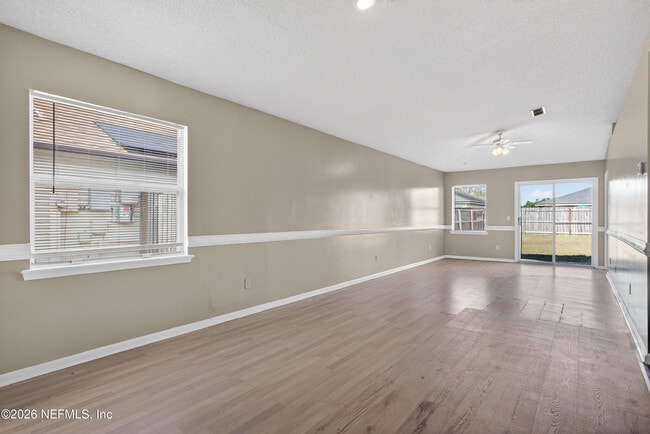 Photo - 8745 Buzz Ct