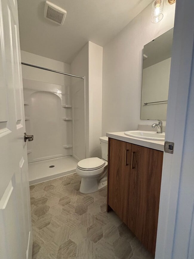 Photo - 3 Bed 3 Bath Townhome