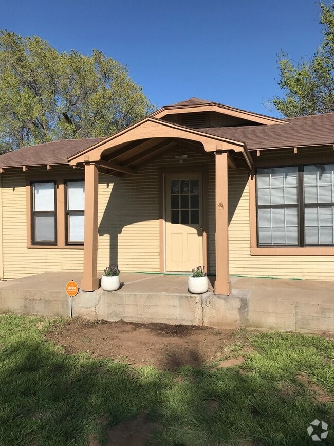 Building Photo - 905 S Louisiana St Unit 905 S. Louisiana St.  B Rental