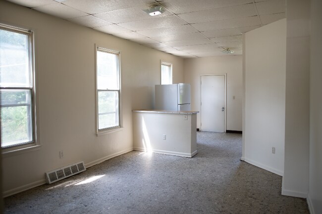 Photo - 1017 N Lang Ave