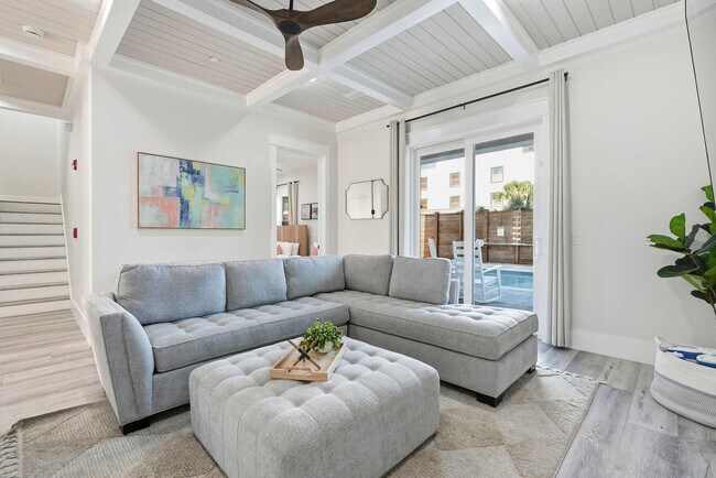 Photo - 14300 Millcole Ave Unit SI ID1511636P