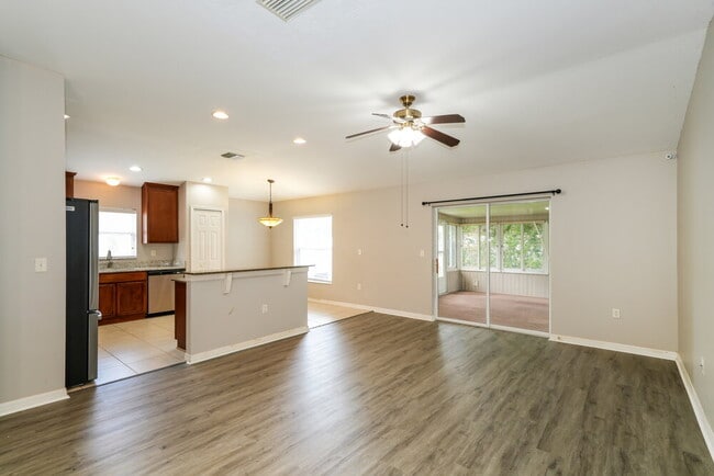 Photo - 3636 Grecko Dr
