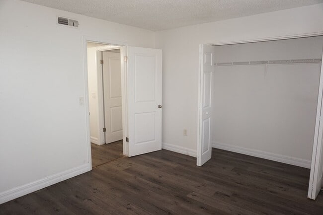 Photo - Awesome Location 1/1 on Curry Ford Ready for Move In