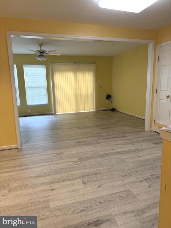 Building Photo - 13763 Palmetto Cir Rental
