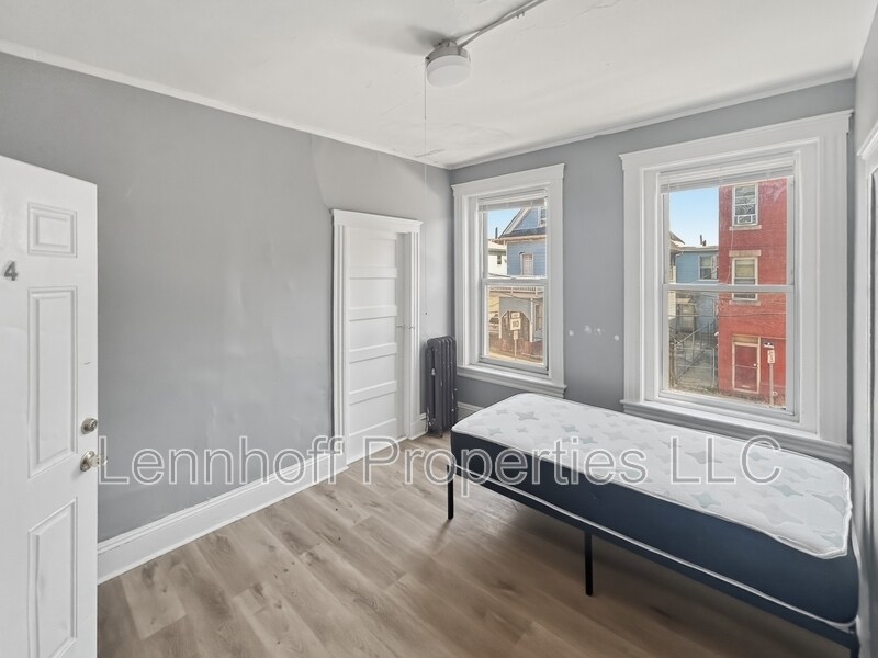 Photo - 383 Haverhill St