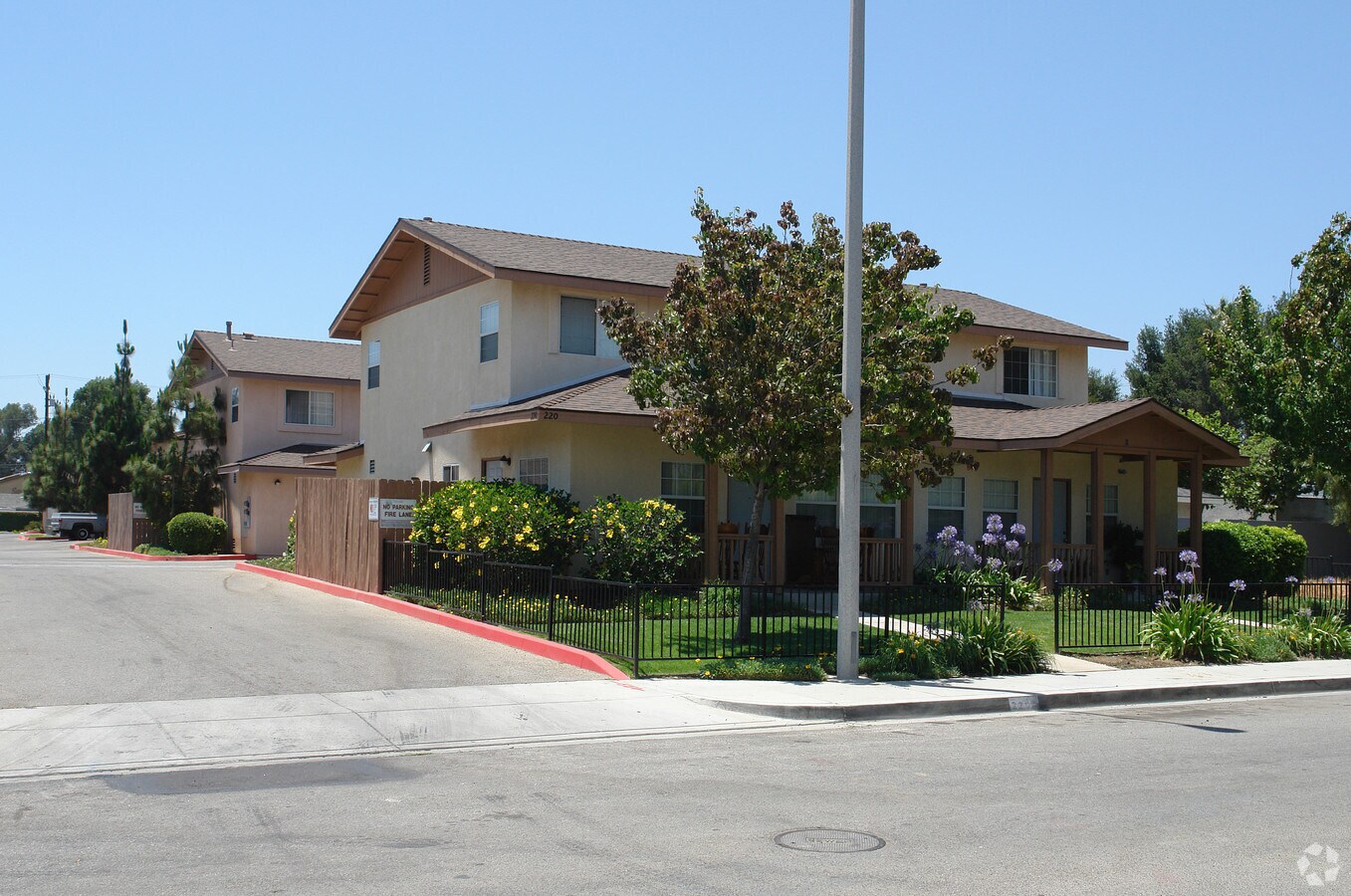 Casa Garcia Family Apartments - Casa Garcia Family Apartments