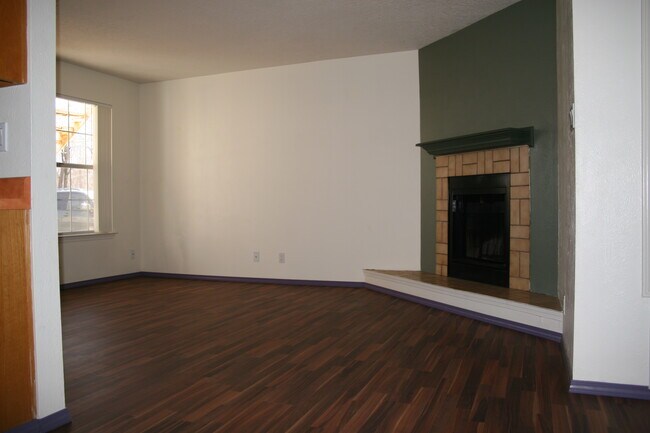 Photo - 2531 Candelaria Rd NW Unit J