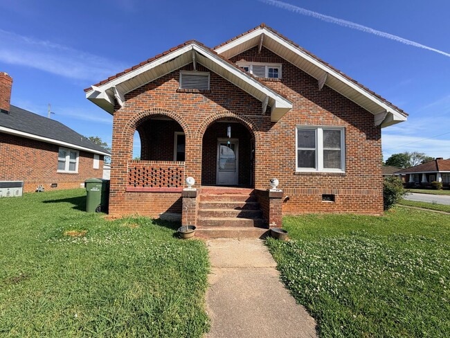 Building Photo - 100 Piedmont Ave Unit 100 Piedmont