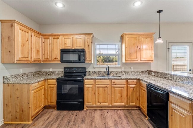 Photo - Great Townhome Near Cedar Creek Lake