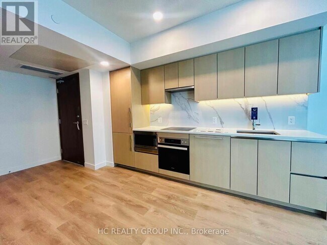 Photo - 1 Concord Cityplace Wy Unit 705