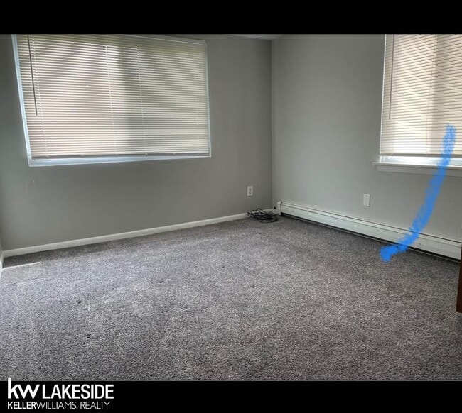 Photo - 324 E St Clair St