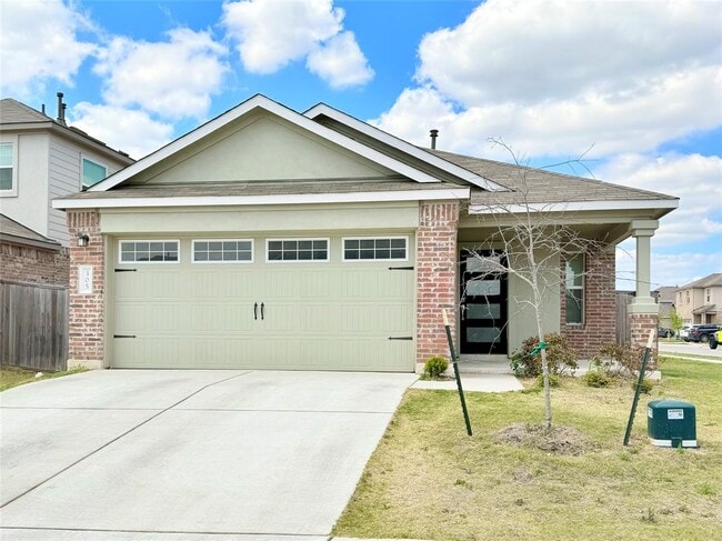 Photo - 305 Milliner Lp