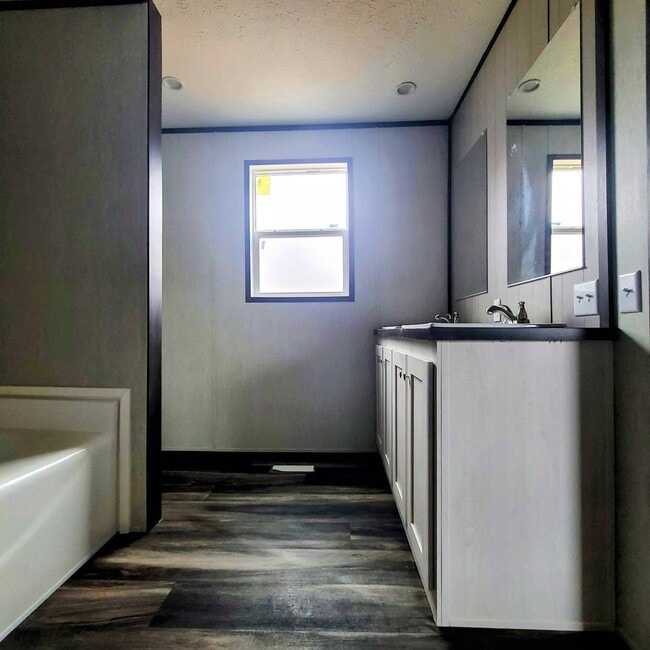 Photo - 94 Harvest Cir