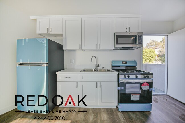 Photo - 2132 Cove Ave Unit 2134