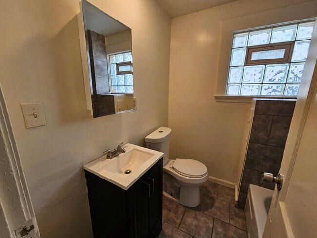 Photo - Idlewood Ave Unit 1281 Idlewood-1st Floor