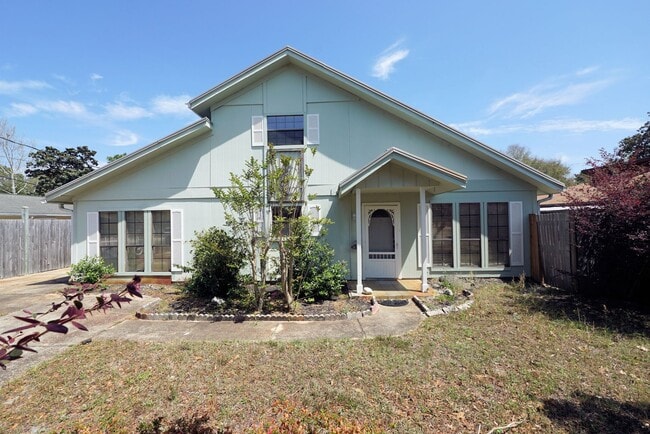 Building Photo - A Mile West of Hurlburt