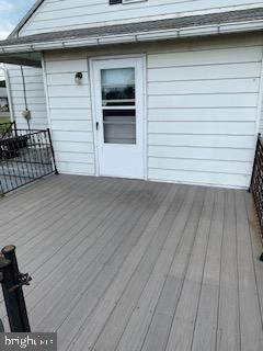 Photo - 1049 Park Rd