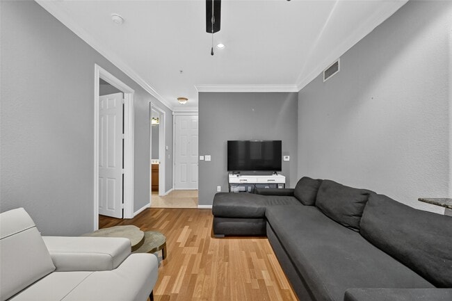 Photo - 7575 Kirby Dr Unit 2201