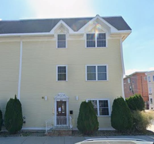 Photo - 661 Bennington St Unit 2