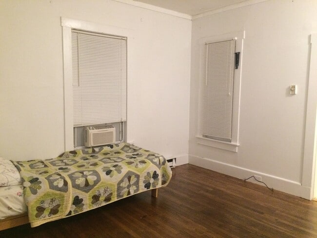38 Gordon St Unit 1