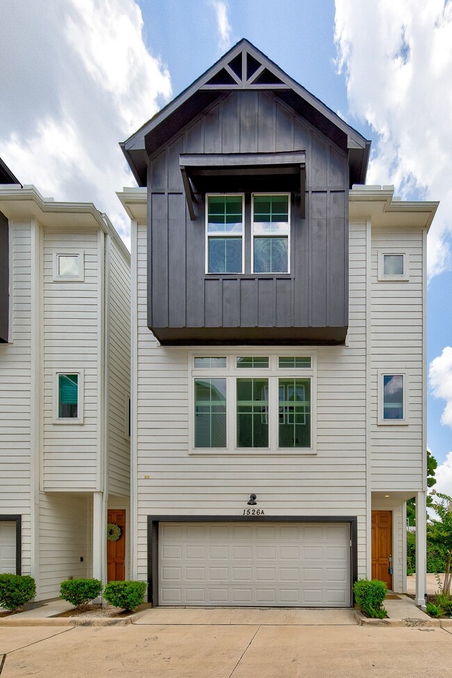 Photo - 1526 Ojeman Rd
