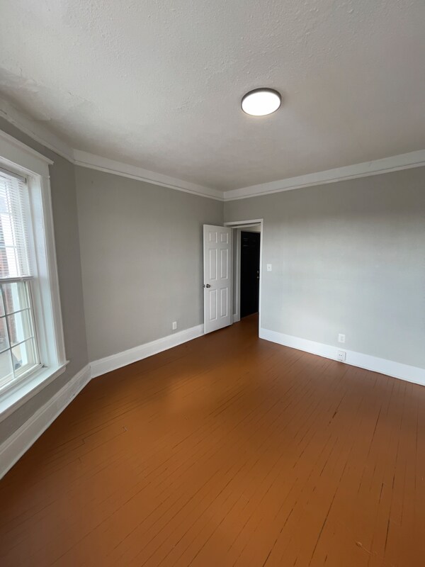 Photo - 287 E Edsel Ford Fwy Unit 3 bedroom