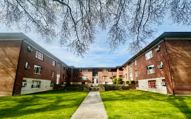 Photo - 352 S 1st Ave