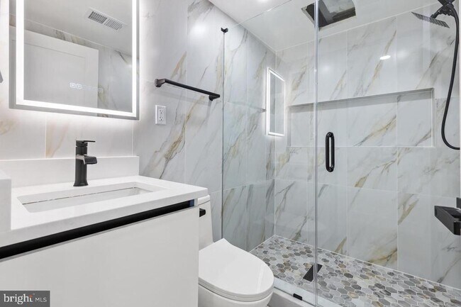 Photo - 3923 14th St NW Unit 1