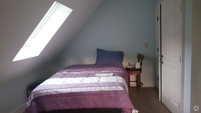 Building Photo - 542 Browns Rd Unit 542 A Browns Road Rental