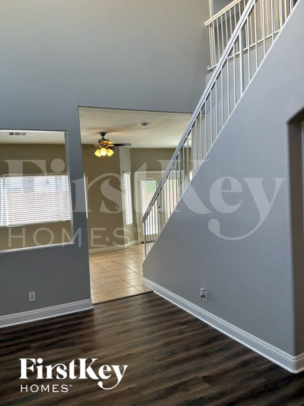 Photo - 971 Whispering Grove Ave