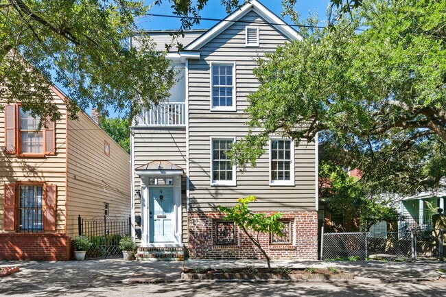 Building Photo - 87 America St Unit B Rental