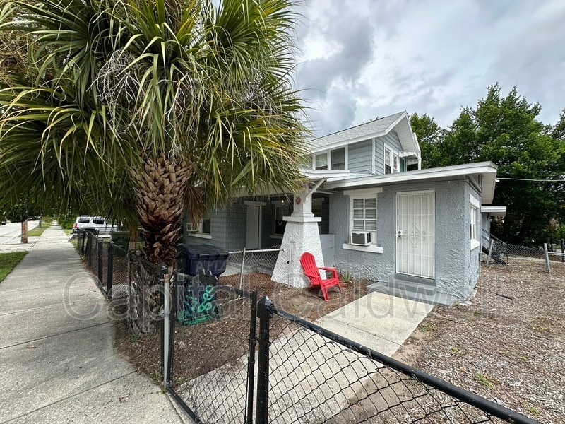 Photo - 1028 E 17th Ave