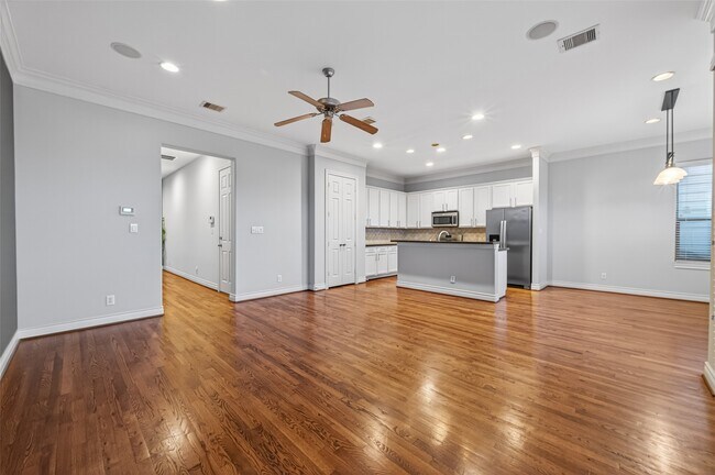 Photo - 1105 Wagner St